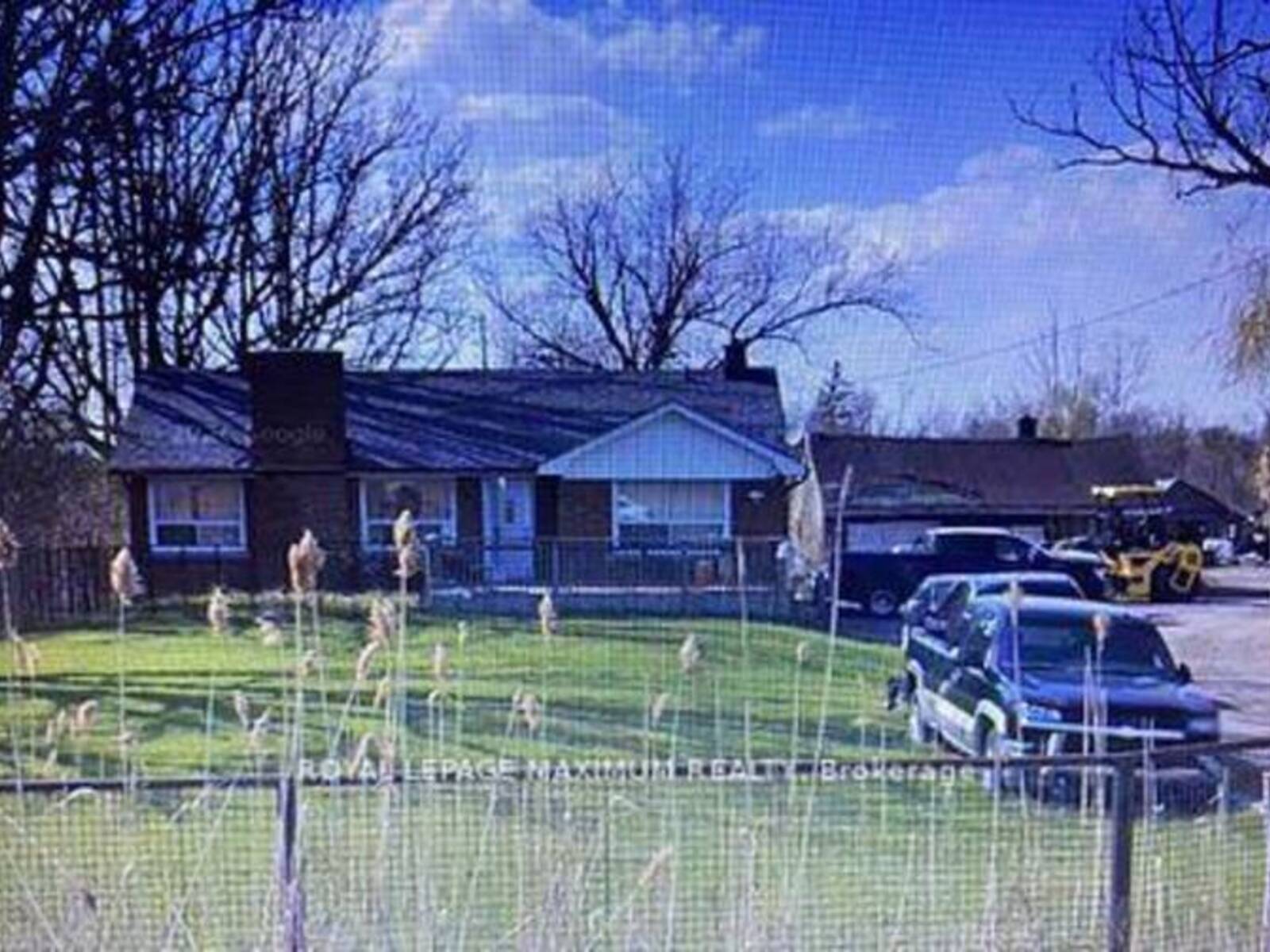 1013 LOWER BASE LINE, Milton, Ontario L9T 5S3