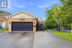 4219 TAYLOR COURT | Beamsville Ontario | Slide Image Sixteen