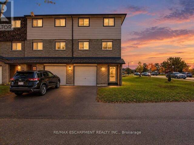 7 - 1455 GARTH STREET Hamilton Ontario, L9B 1T4 - 3 Bedrooms Condo For Sale