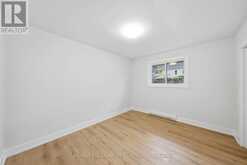 16 ELM AVENUE | Hamilton Ontario | Slide Image Sixteen