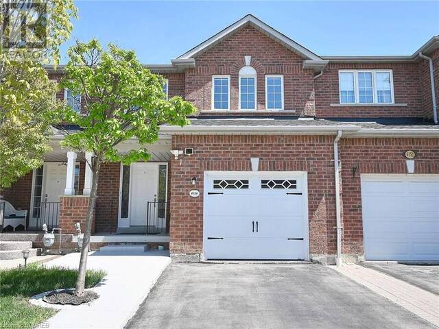 6154 ROWERS Crescent Mississauga Ontario, L5V 3A1