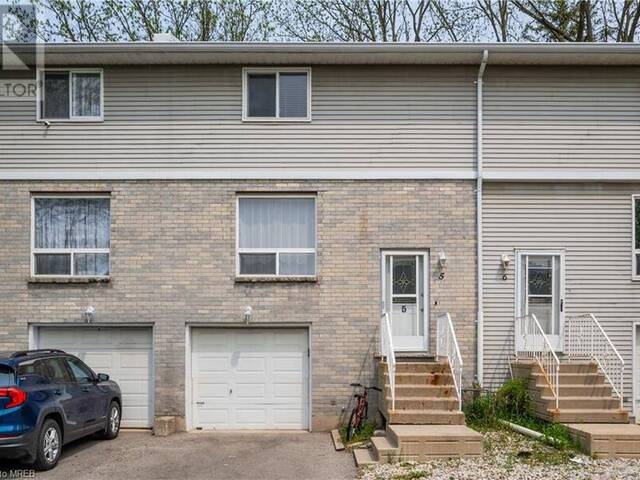 648 DOON VILLAGE Road Unit# 5 Kitchener Ontario, N2P 1A2