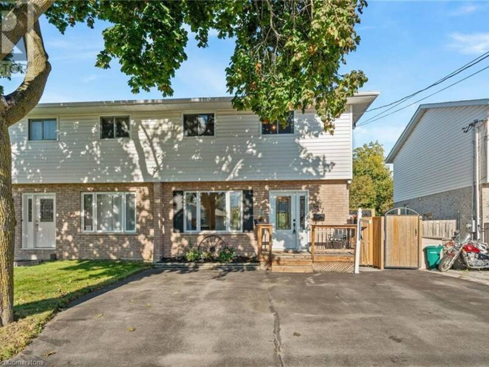 617 FRONT Street, Quinte West, Ontario K8V 4R6