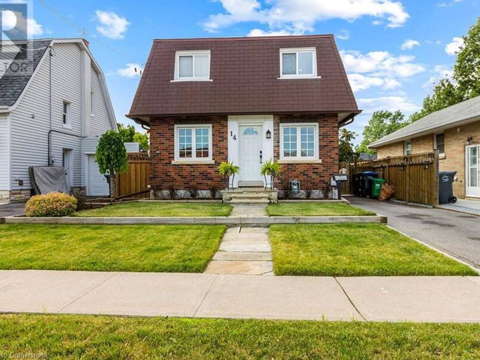 14 ROYCE Avenue, Brampton, Ontario L6Y 1J5