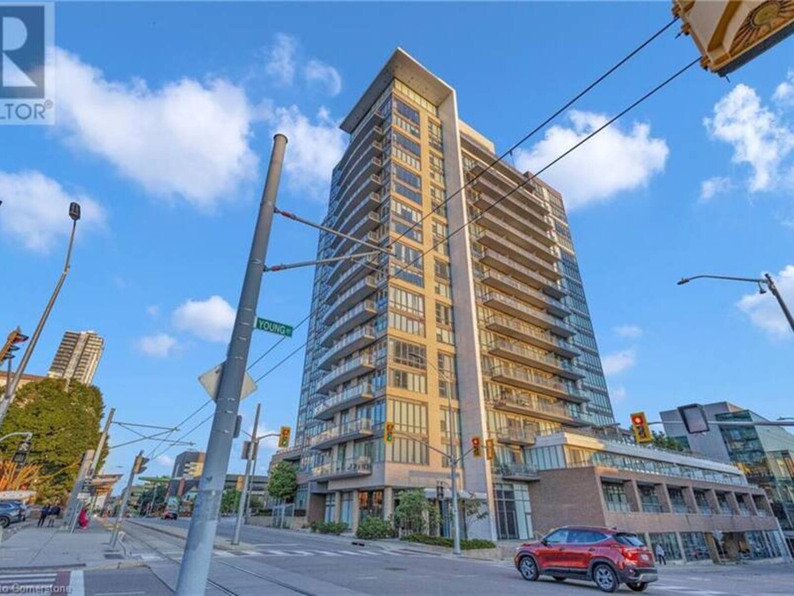 85 DUKE Street W Unit# 105, Kitchener, Ontario N2H 4Y7