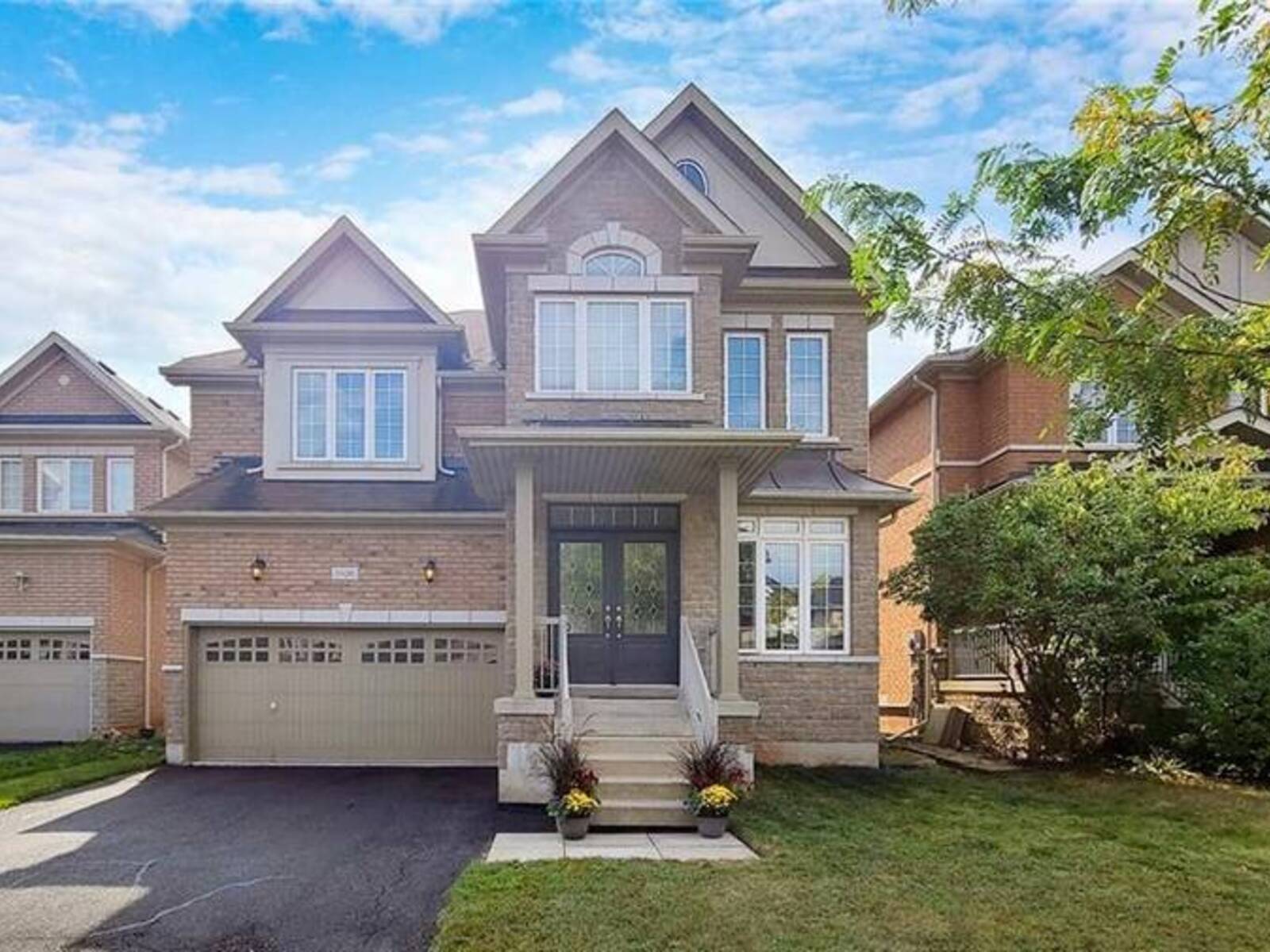 2436 NORTH RIDGE Trail, Oakville, Ontario L6H 0B1