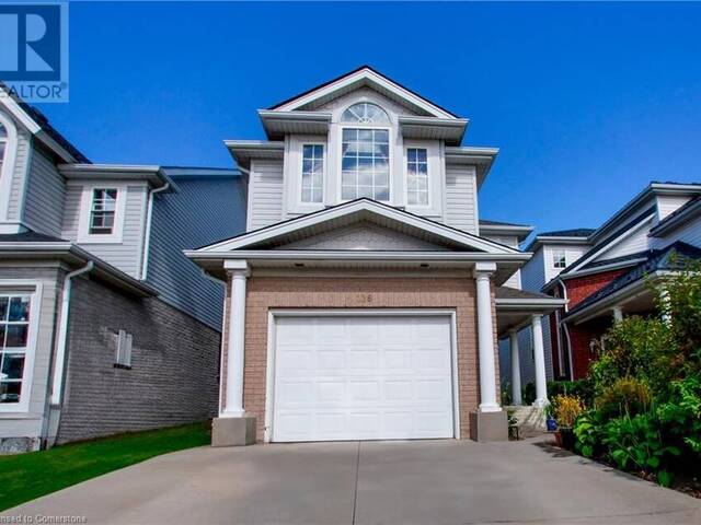 136 HAY Crescent Cambridge Ontario, N1P 1H7