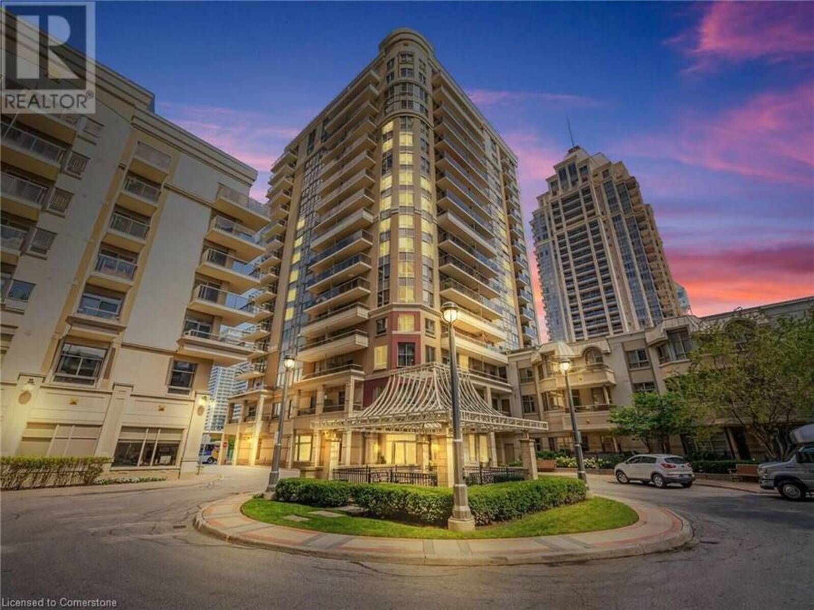 350 PRINCESS ROYAL Drive Unit# 906, Mississauga, Ontario L5B 4N1