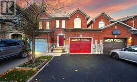 5160 BOARDWALK Drive | Mississauga Ontario | Slide Image Nine