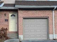 850 DATZELL Lane Kingston Ontario, K7M 7P8