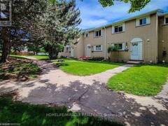 62 RIVERDALE Drive Unit# 26 Hamilton Ontario, L8E 1K3