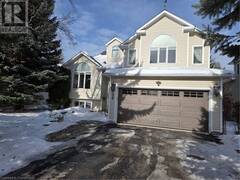 56 TROTT Boulevard Collingwood Ontario, L9Y 5B6