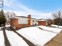 5 STERNE Avenue Brampton Ontario, L6W 2Y3