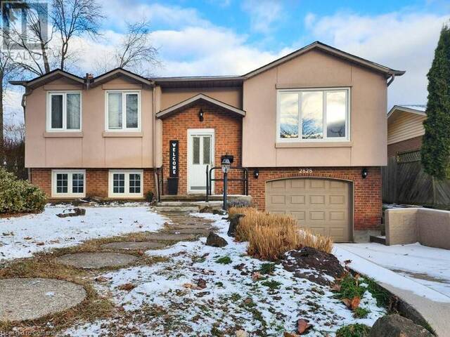 2828 LALEMANT Road Niagara Falls Ontario, L2J 3Z4 - 4 Bedrooms Home For Sale