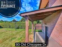 93 OLD CHICOPEE Drive | Kitchener Ontario | Slide Image Two