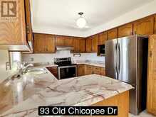 93 OLD CHICOPEE Drive | Kitchener Ontario | Slide Image Twenty-two