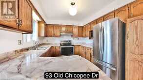 93 OLD CHICOPEE Drive | Kitchener Ontario | Slide Image Twenty-three