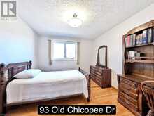 93 OLD CHICOPEE Drive | Kitchener Ontario | Slide Image Twenty-nine