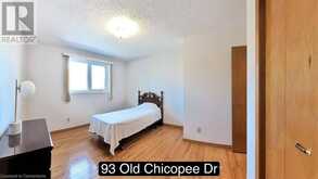 93 OLD CHICOPEE Drive | Kitchener Ontario | Slide Image Thirty-two