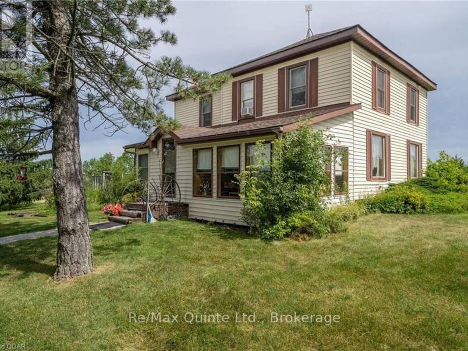 595 ELMBROOK ROAD, Prince Edward, Ontario K0K 2T0