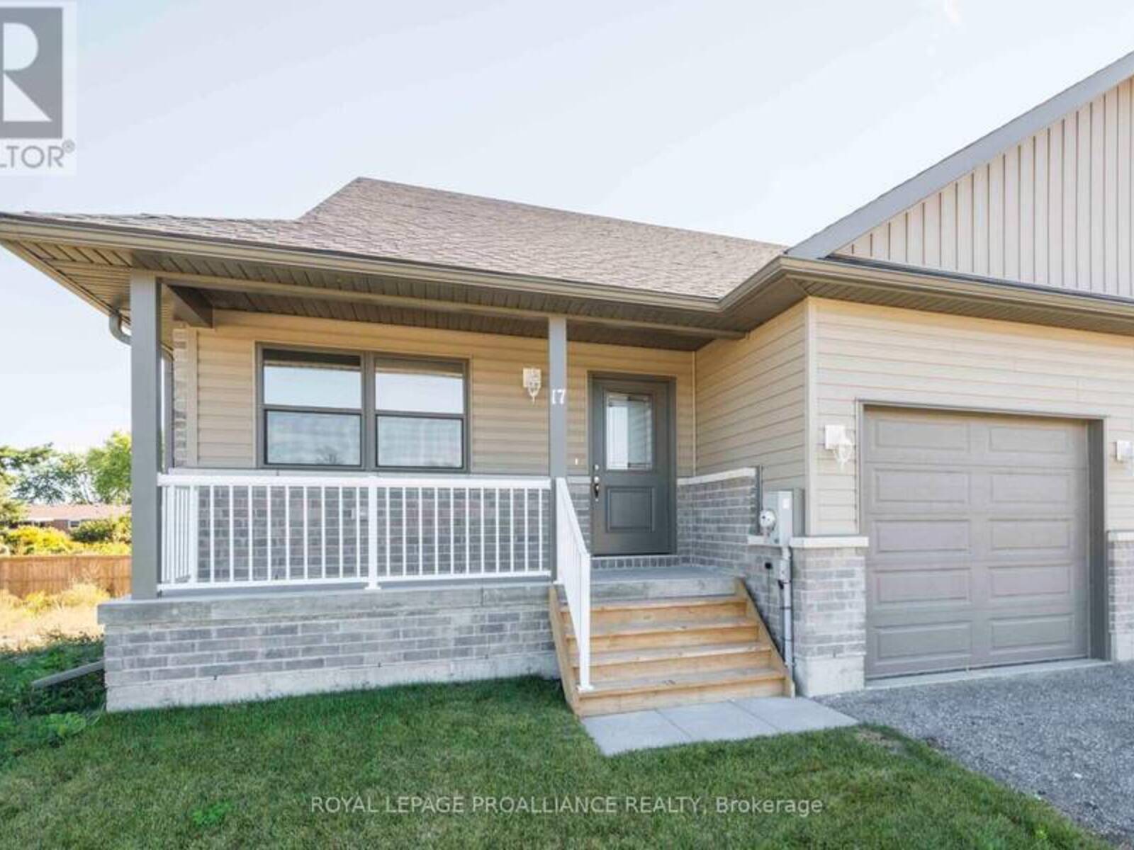 17 CLAYTON JOHN AVENUE, Brighton, Ontario K0K 1H0