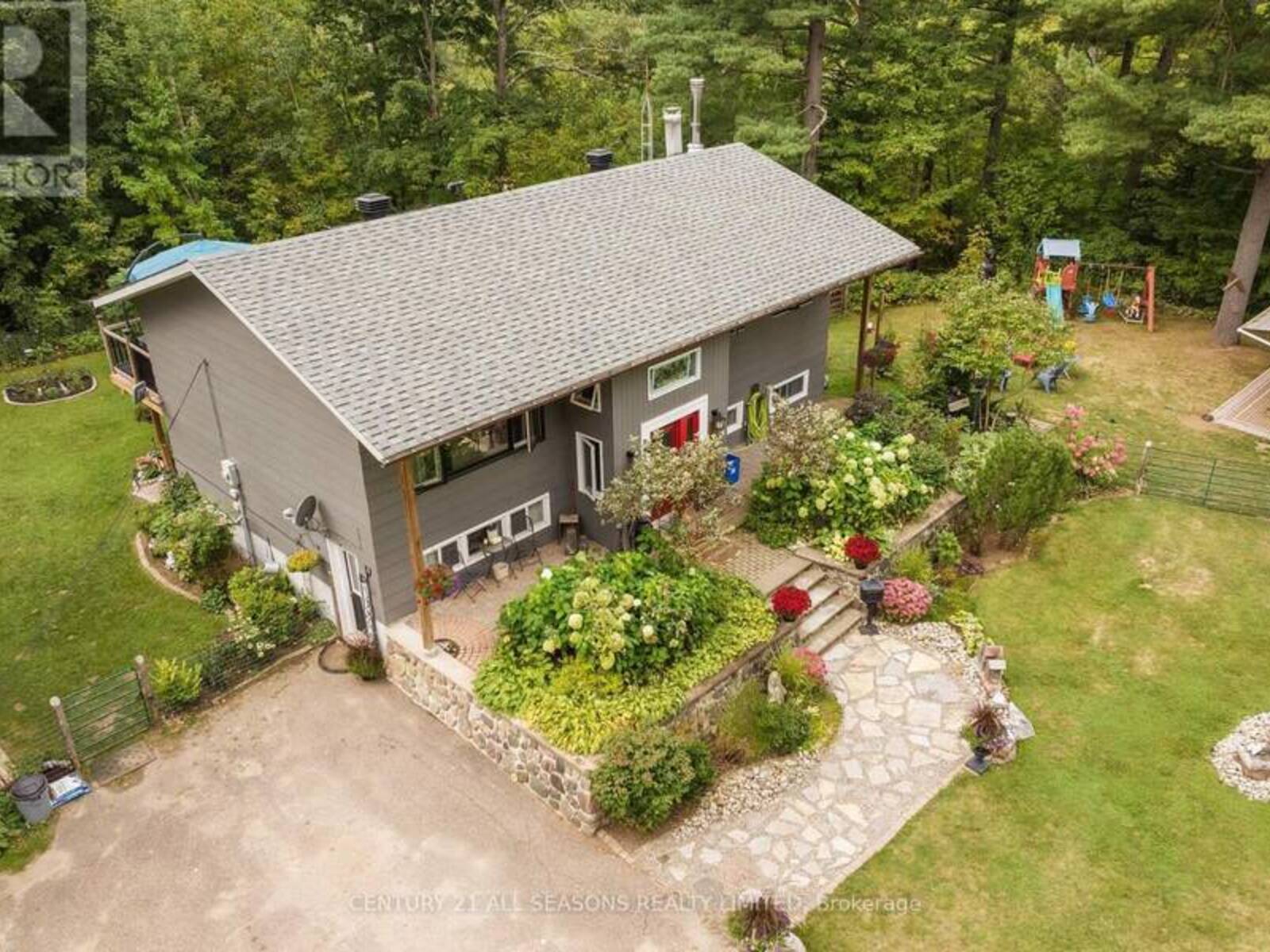 319 OLD L'AMABLE RD, Bancroft, Ontario K0L 1C0