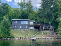 1758 PAPINEAU LAKE ROAD Hastings Highlands Ontario, K0L 2R0