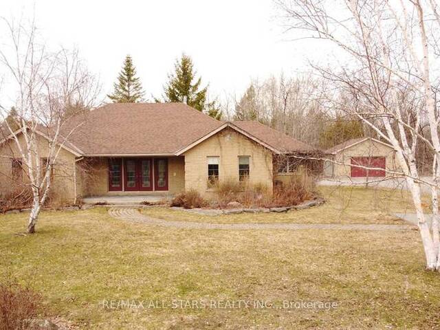 70 ELLWOOD CRES Galway-Cavendish and Harvey Ontario, K0M 1A0