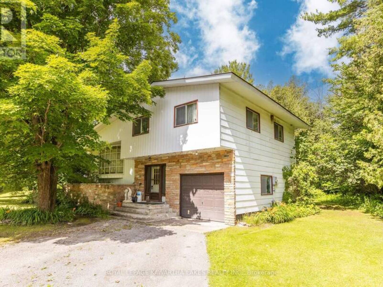 19 BESSIE AVENUE N, Kawartha Lakes, Ontario K0M 1A0