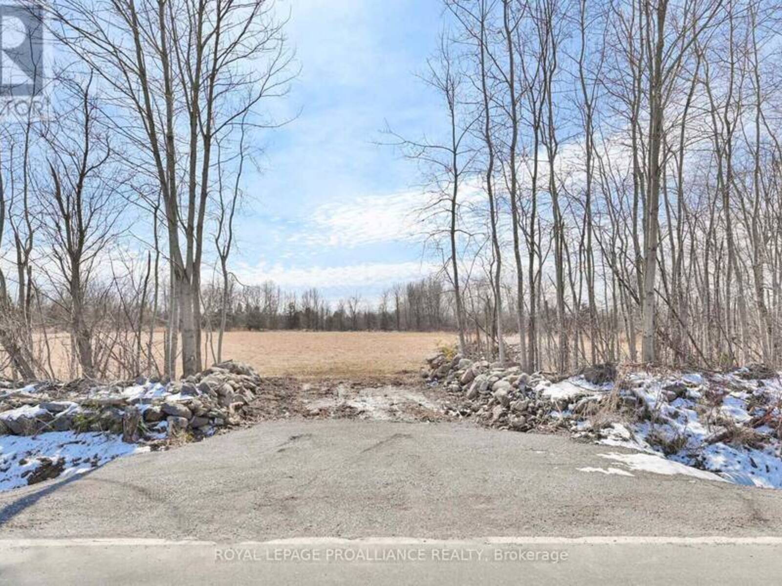 1064 QUIN MO LAC RD, Centre Hastings, Ontario K0K 3J0