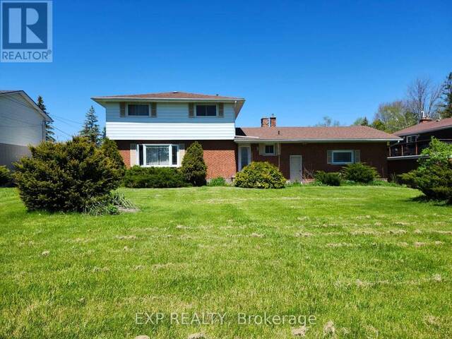 16 COUNTRY CLUB DRIVE E Belleville Ontario, K8R 1A1