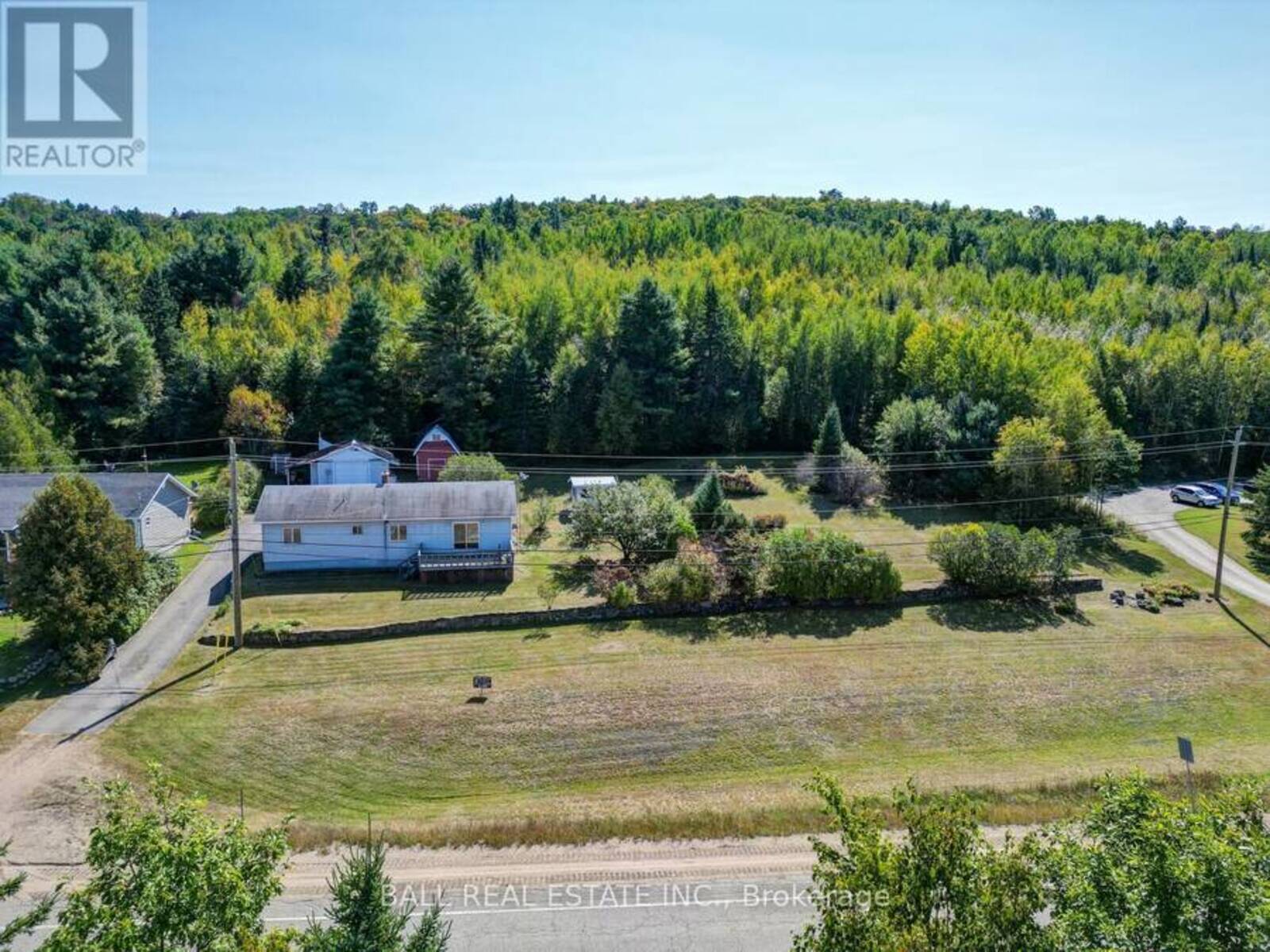 39086 COMBERMERE ROAD, Madawaska Valley, Ontario K0J 1L0