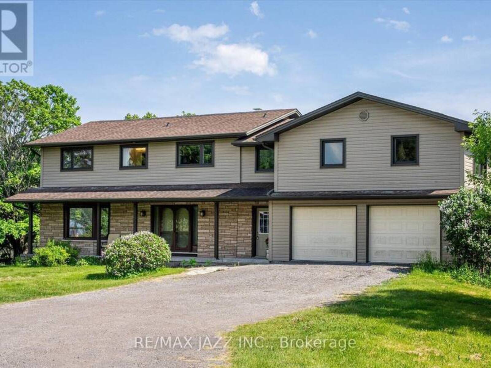 8733 LESKARD ROAD, Clarington, Ontario L0B 1M0