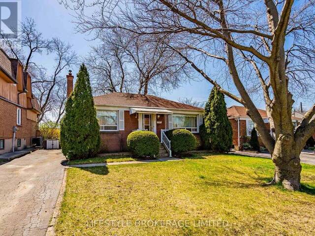 213 EPSOM DOWNS DRIVE Toronto Ontario, M3M 1S8