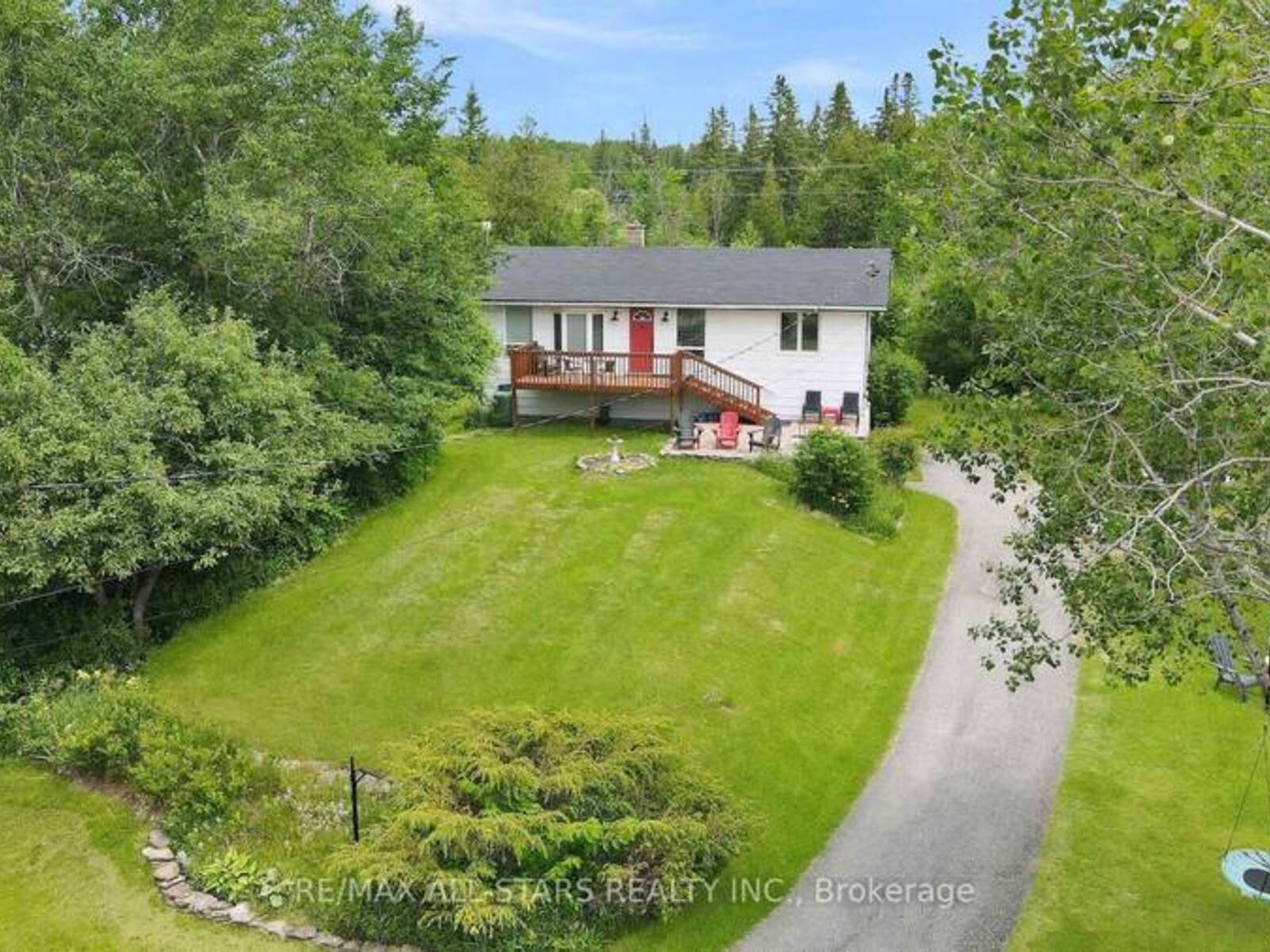 43 STURGEON GLEN ROAD, Fenelon Falls, Ontario K0M 1N0