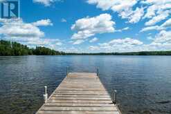 518 MAZINAW LAKE | Addington Highlands Ontario | Slide Image Four