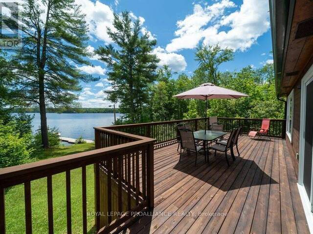 518 MAZINAW LAKE Addington Highlands Ontario, K0H 1K0