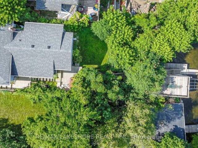 5454 LAKESHORE DRIVE Hamilton Township Ontario, K0K 2H0