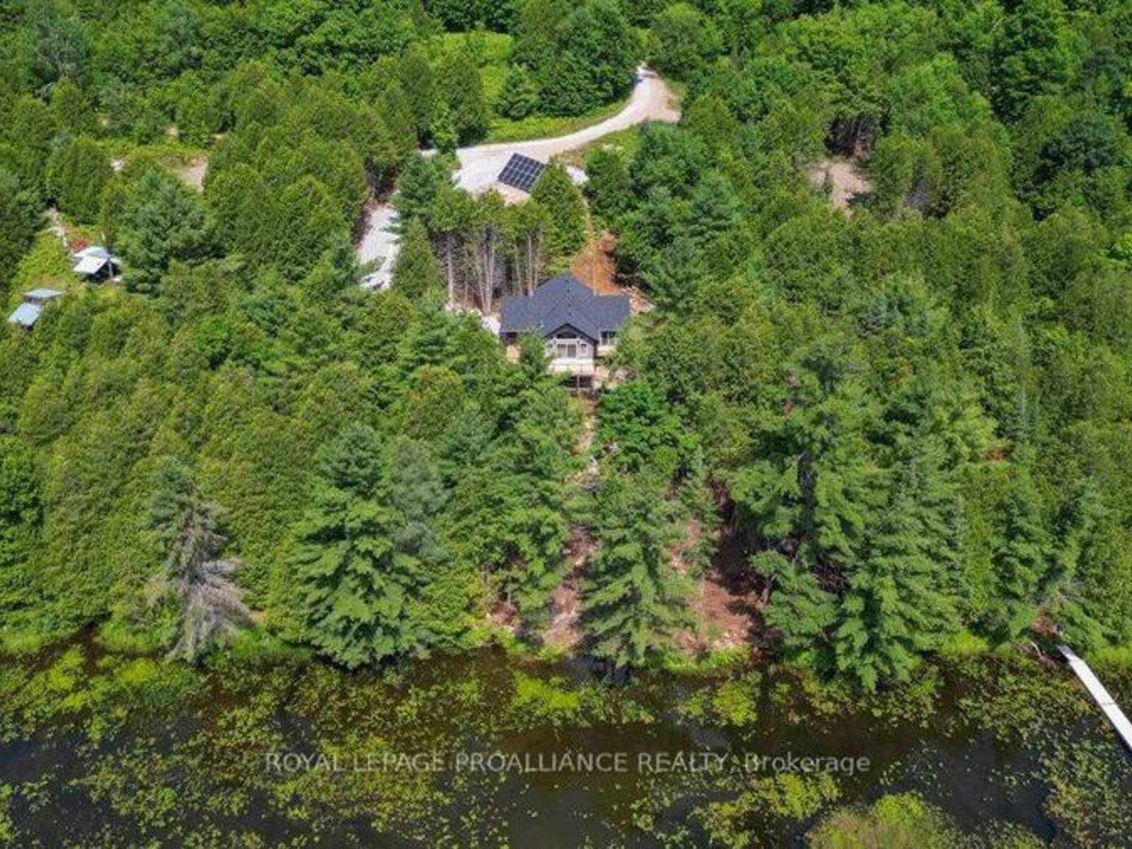 1121 FARM LAKE LANE, North Frontenac, Ontario K0H 1K0