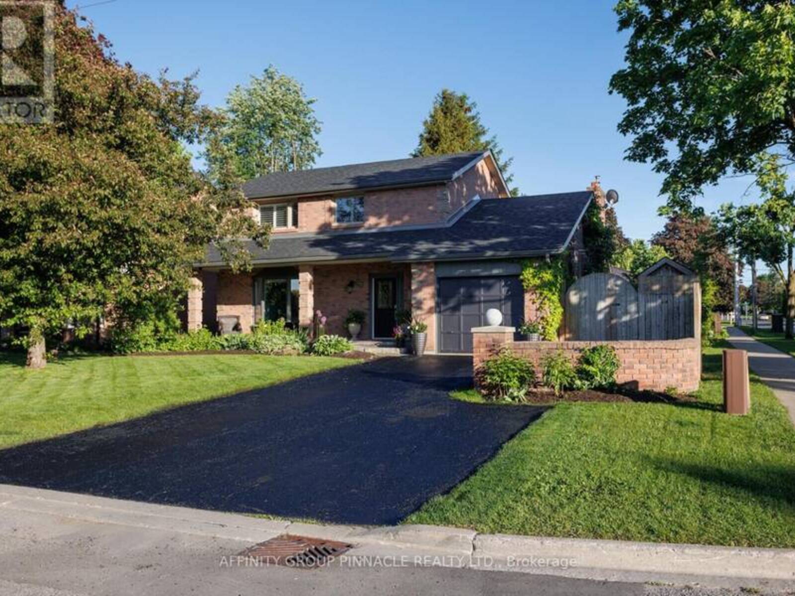 1 LINDWAY PLACE, Kawartha Lakes, Ontario K9V 5S9