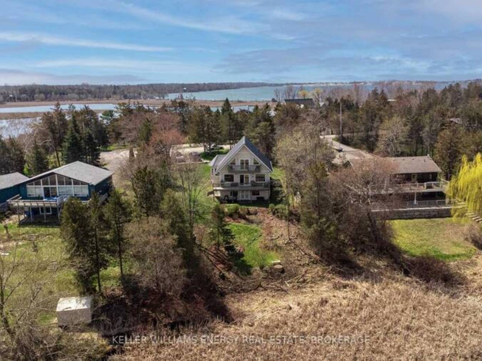 96 ISLAND ROAD, Prince Edward, Ontario K0K 2T0