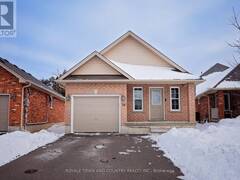 54 LAURENT BOULEVARD Lindsay Ontario, K9J 6J7