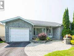 43 FARLEY CRESCENT Quinte West Ontario, K8V 6J7