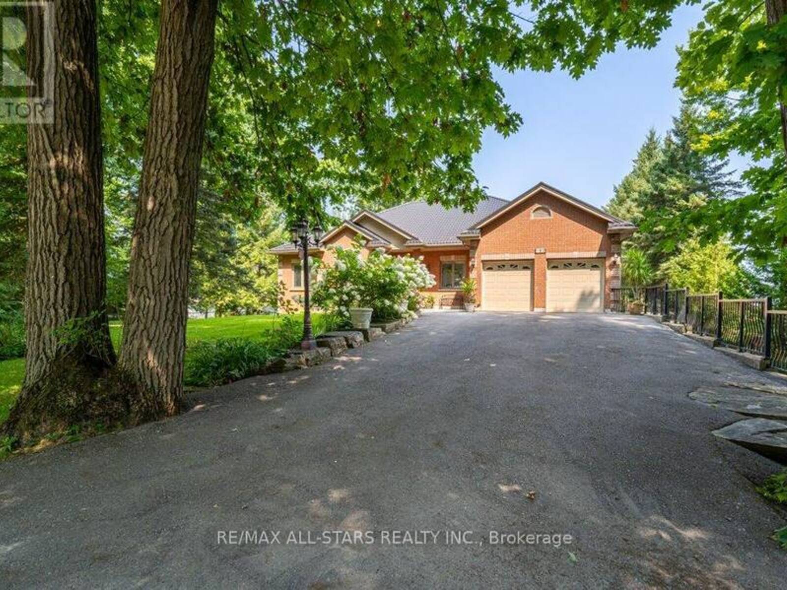 182 CHARLORE PARK DRIVE, Kawartha Lakes , Ontario K0L 2W0