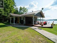 1049 PERRY LANE North Frontenac Ontario, K0H 1K0