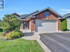 27 BOYCE COURT Belleville Ontario, K8P 5P1