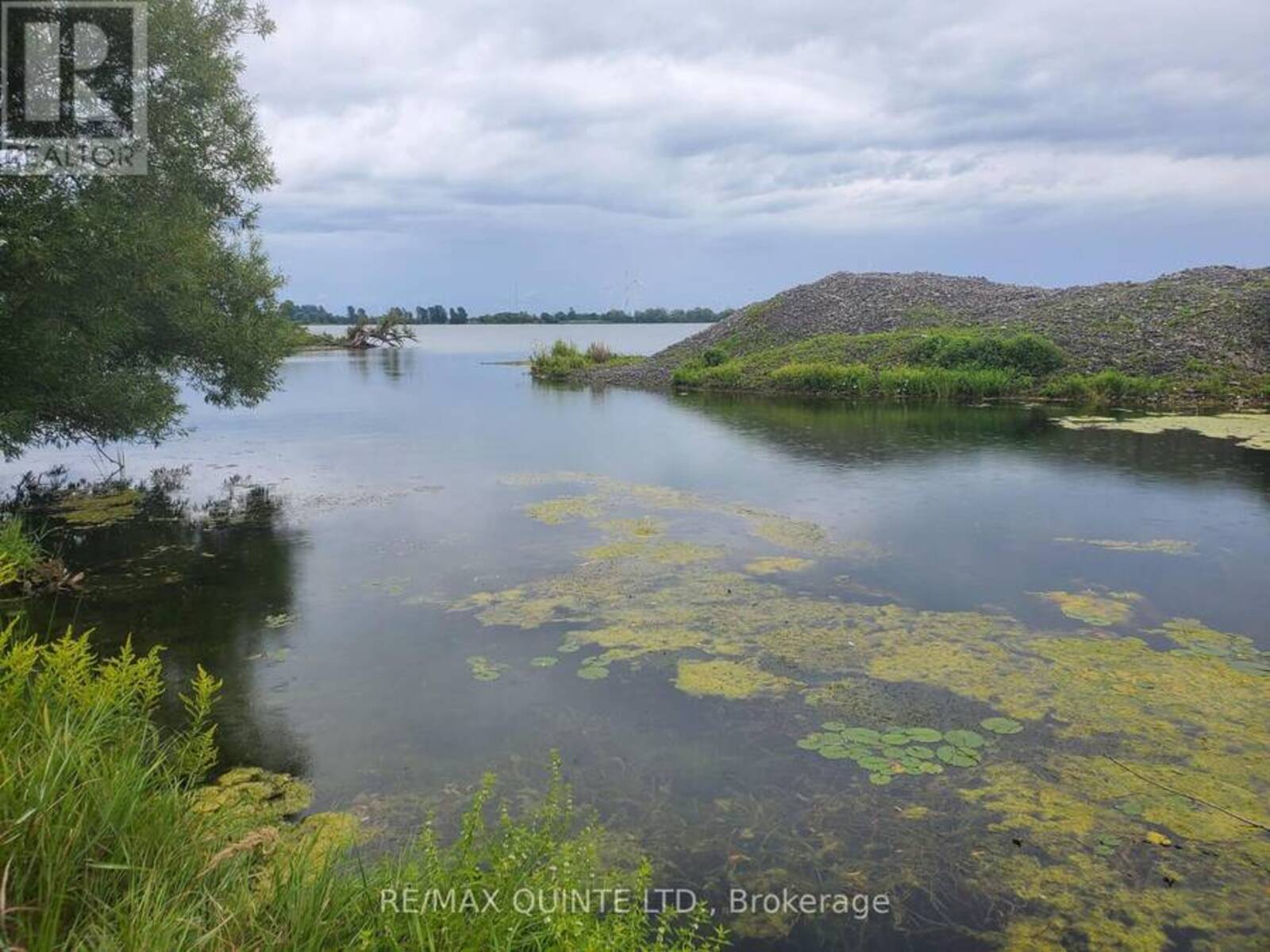 38 FISHERMAN COVE LANE, Frontenac Islands, Ontario K0H 2Y0