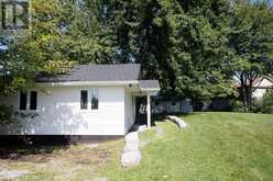 17 MEACHIN DRIVE | Kawartha Lakes Ontario | Slide Image Nine