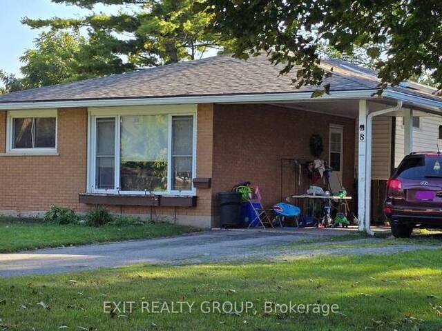 8 VILLAGE DRIVE Belleville Ontario, K8P 4J8