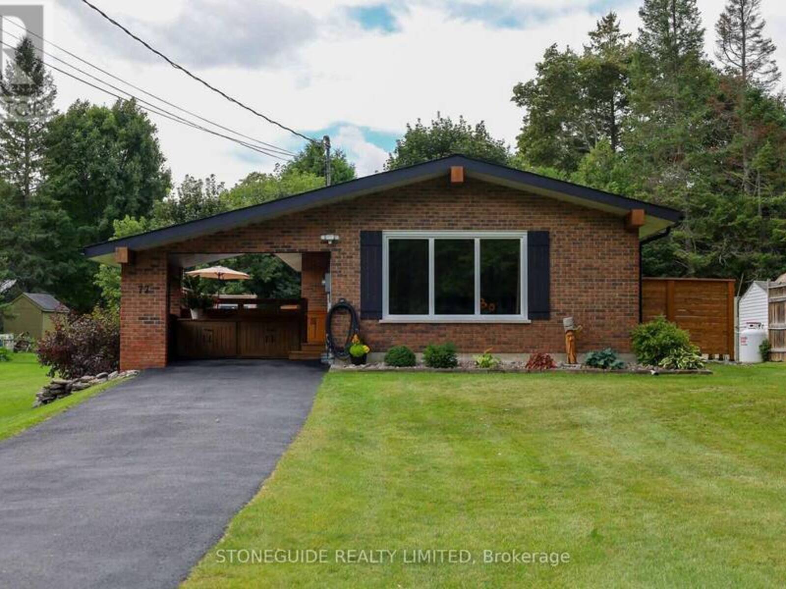 77 PRINCES' STREET W, Kawartha Lakes , Ontario K0M 1N0